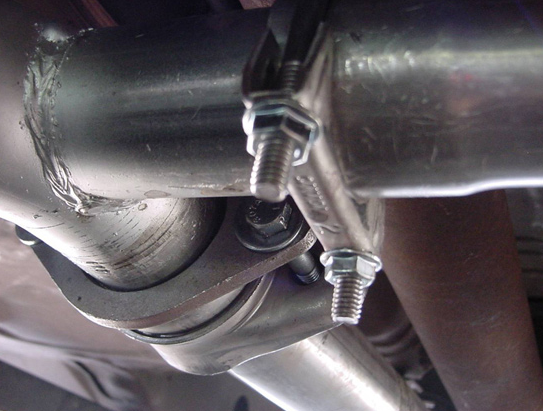 Труба шумоглушителя вытыхания струбцины болта углерода стальная сверхмощная 63mm u для автомобиля