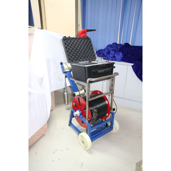 Down Hole View and Side View Borehole Camera