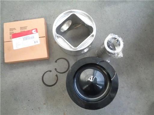 4089963 PISTON,ENGINE FOR CUMMINS QSL9-cummins diesel engine parts