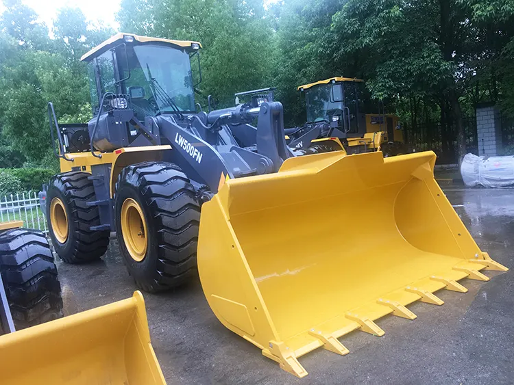 5Tons Mini Hydraulic Wheel Loader XCM-G LW500FN for Top Hydraulic Pump in Construction
