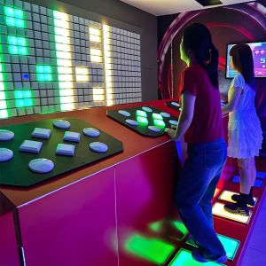 Interactive Push-Button Challenges Featuring Dynamic Construction Tasks Activities