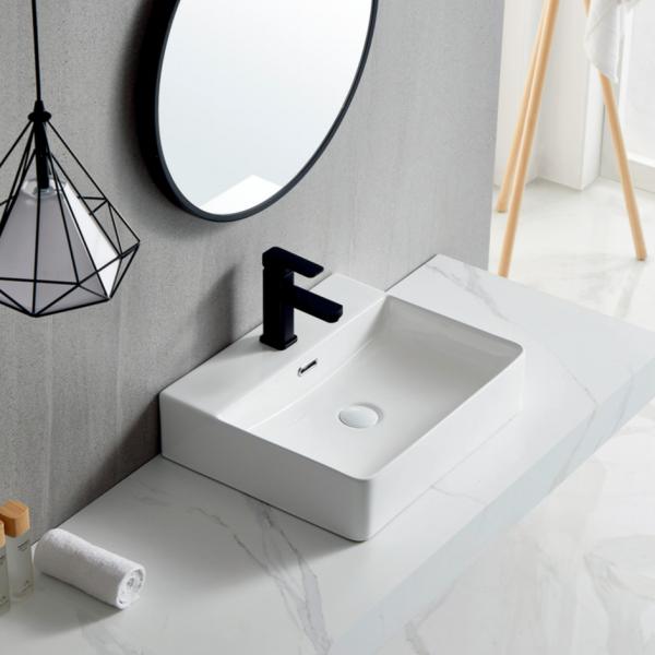 Vasques de salle de bain blanches de haute qualité pour comptoir, vasques de lavabo en céramique pour projet hôtelier
