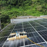 Robô de limpeza autônomo do painel solar de IP65 picovolt com capacidade 594*526*250mm da bateria 15Ah