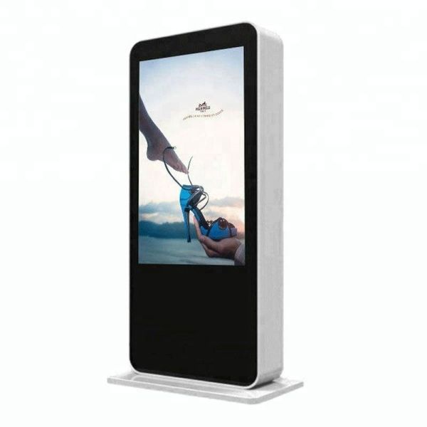 Sunlight Readable Digital Totem Display