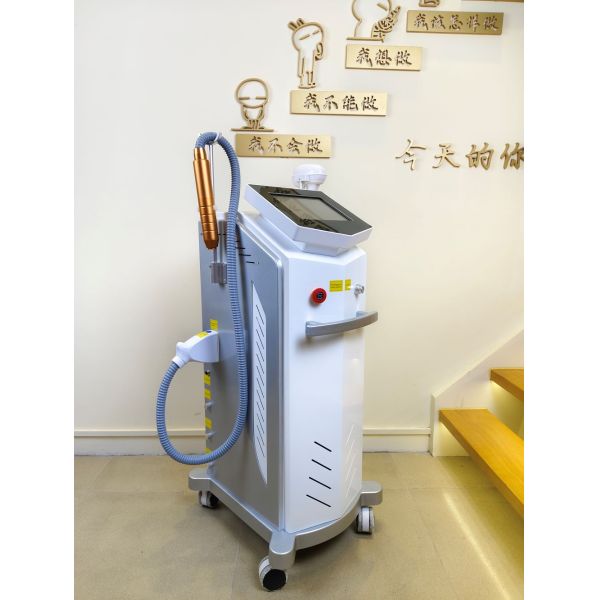 300W Power Handle Diode Laser Hair Removal Machine for Targeted Bikini and Legs Area