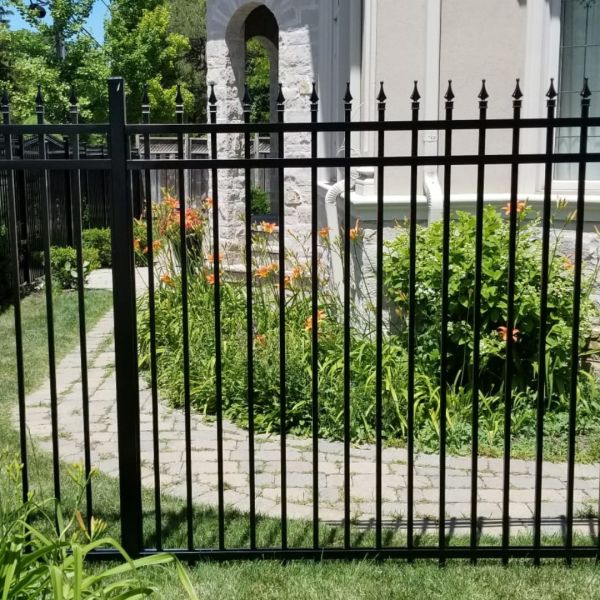 Powder Coated Black Wrought Iron Fence Point / Spear Top Security Fencing