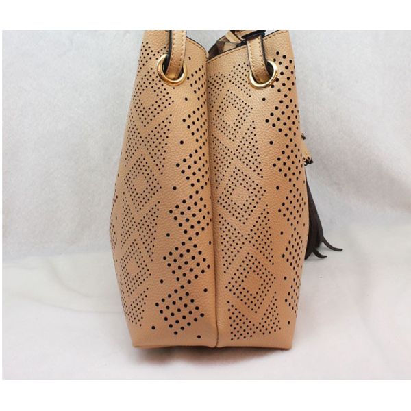 2016 new Japanese and Korean style fashion casual female bag hollow