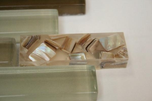 Vintage Resin Shell Mosaic Tile Brick Pattern Green Glass Mosaic Kitchen Wall