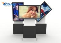 A posição do assoalho gerencie o quadro da prata da tela de monitor para anunciar a exposição