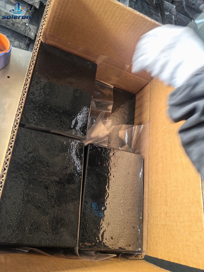 Weather Resistant and Durable Sealing Butyl Hot Melt Sealant for Easy Installati