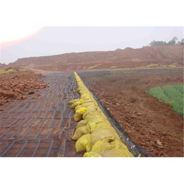 Retaining Wall Slope Protection 120kn Uniaxial Plastic Geogrid Subgrade Enhancement