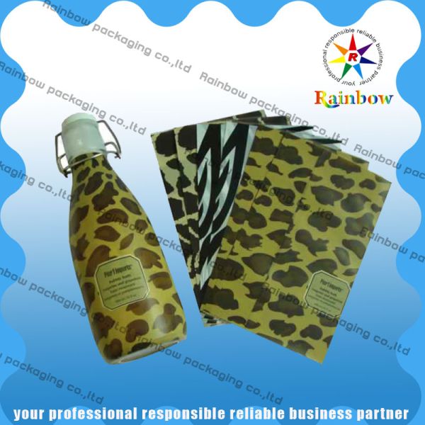 Втулка сокращения покрашенного печатания обозначает 40 до 60 микронов для пластичных бутылок