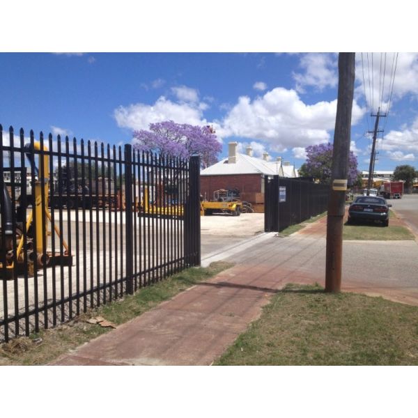 hot dipped galvanized and PVC powder coated aluminium fence or Garrison fence for Garden