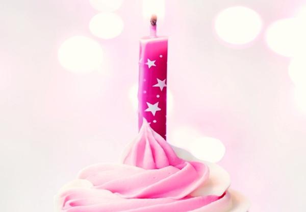 Stars Printed Awesome Birthday Candles , Fancy Cake Candles For Wedding / Holiday