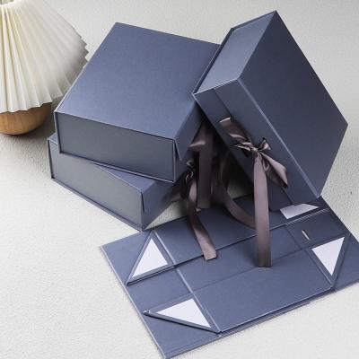 Boîte cadeau de luxe personnalisée avec fermeture magnétique boîte d'emballage pliable en papier