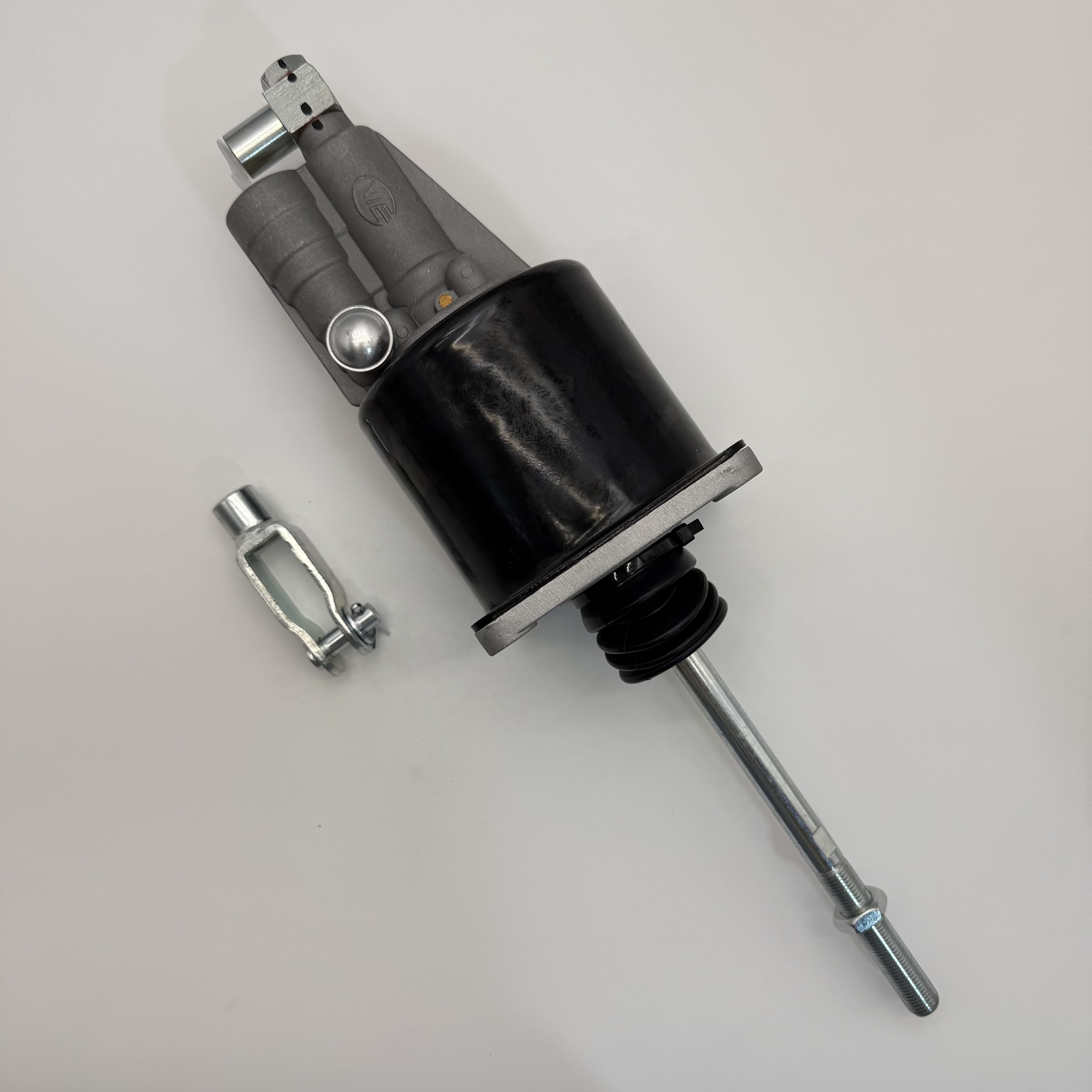 Bus Clutch Booster VIE Brand, Cylinder Bore 102mm, Model 1609-10-00020WA, Heavy Duty Passenger Bus Original Quality Spare Parts