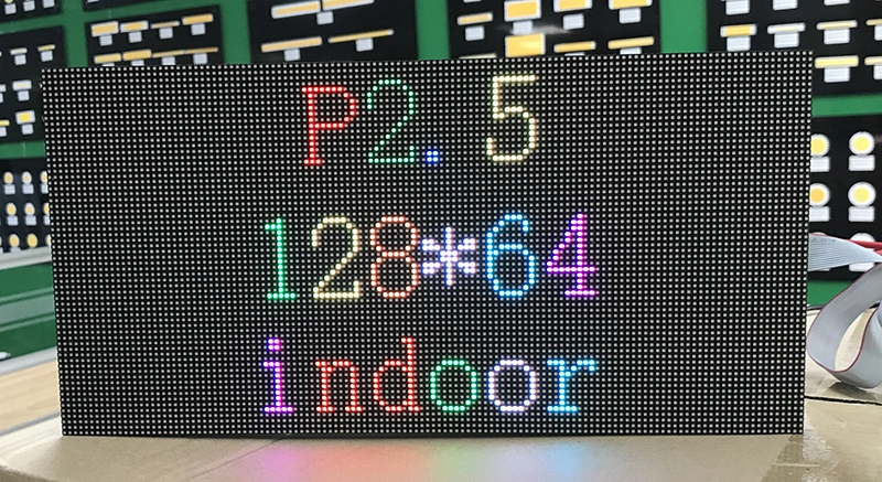 Полный цвет 1200cd/M2 P2.5 Внутренний арендный светодиодный дисплей SMD2121 Внутренний полный цветный светодиодный дисплей