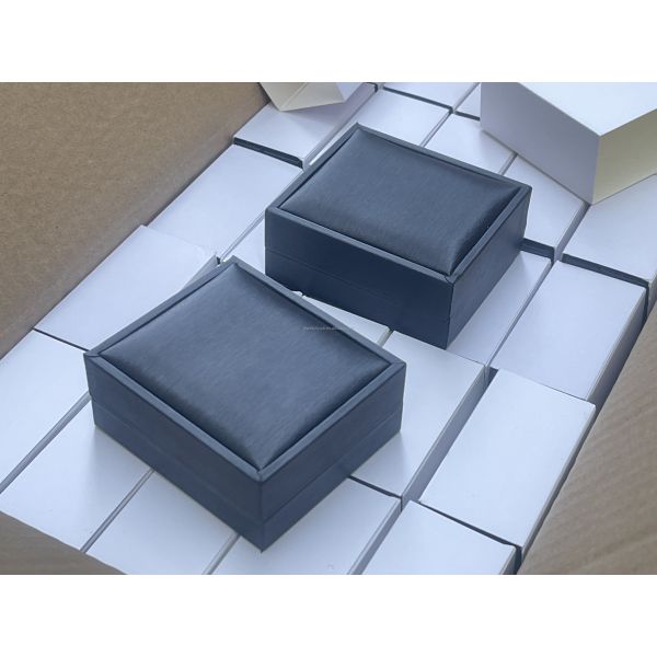 Customized Luxury Black PU leather Pendant Box/Small Necklace Box