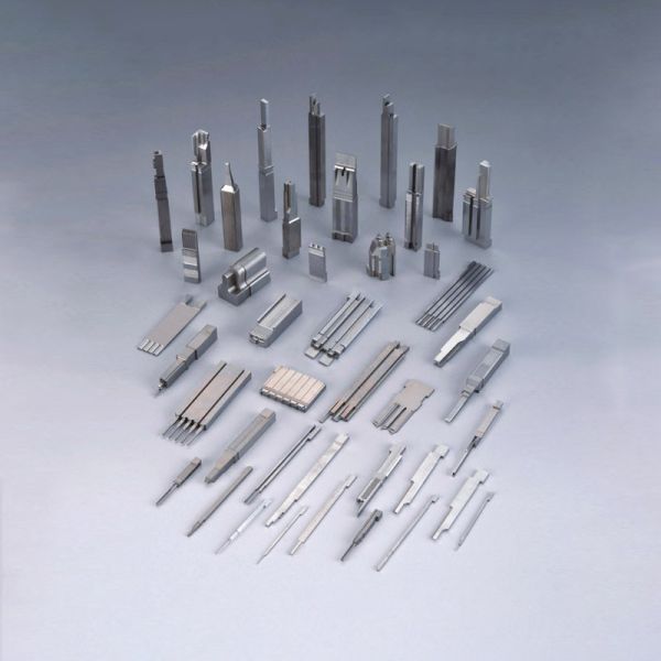 Hardness HRC 45-60 Mold Components Incorporating Tolerance ±001mm for Superior Mold Precision and Robust Industrial Usage