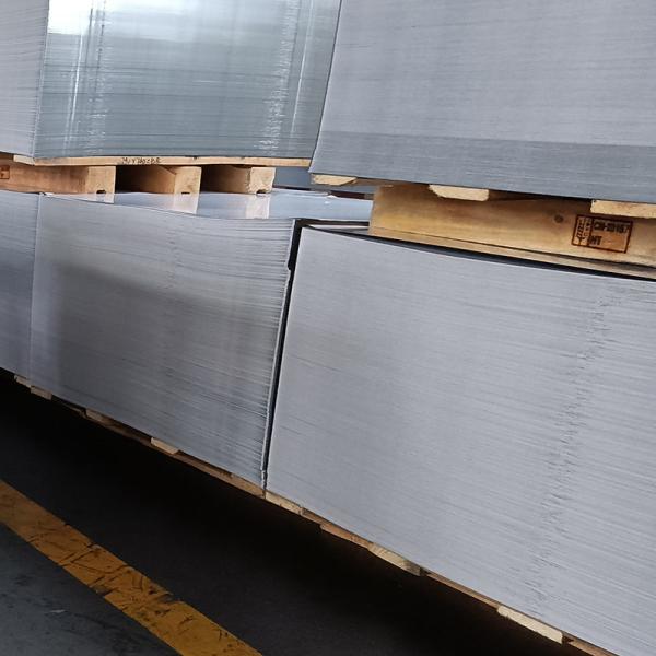 T4 5,6 Tin Coating Steel Tin Plate de primeiro grau para latas de bebida