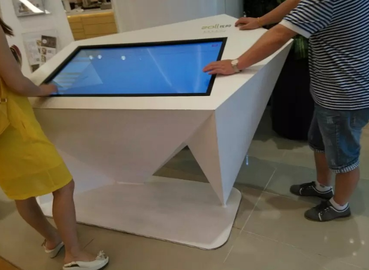 Подгонянные белые Виндовс10 43