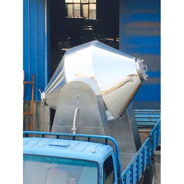 Customized Double Cone Vacuum Dryer Energy Saving Precise Temperature Control