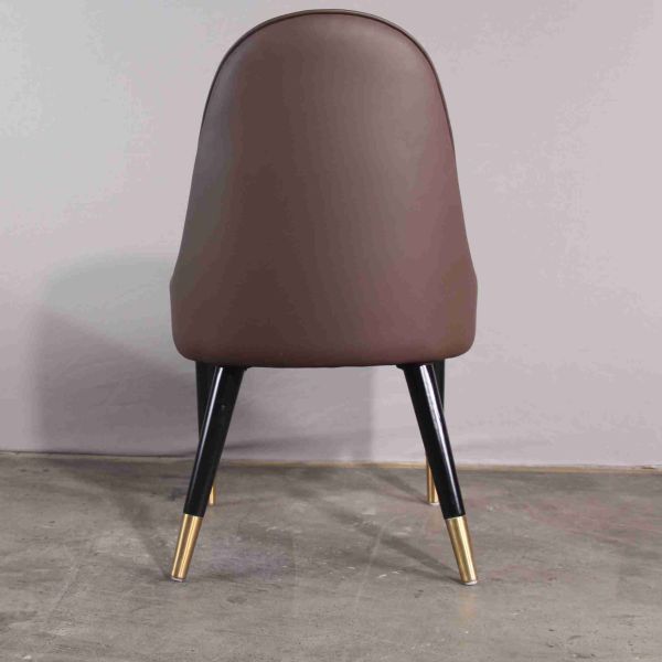 Modern Simple Armchair Nordic Solid Wood Dining Chair With Arms Leisure OEM