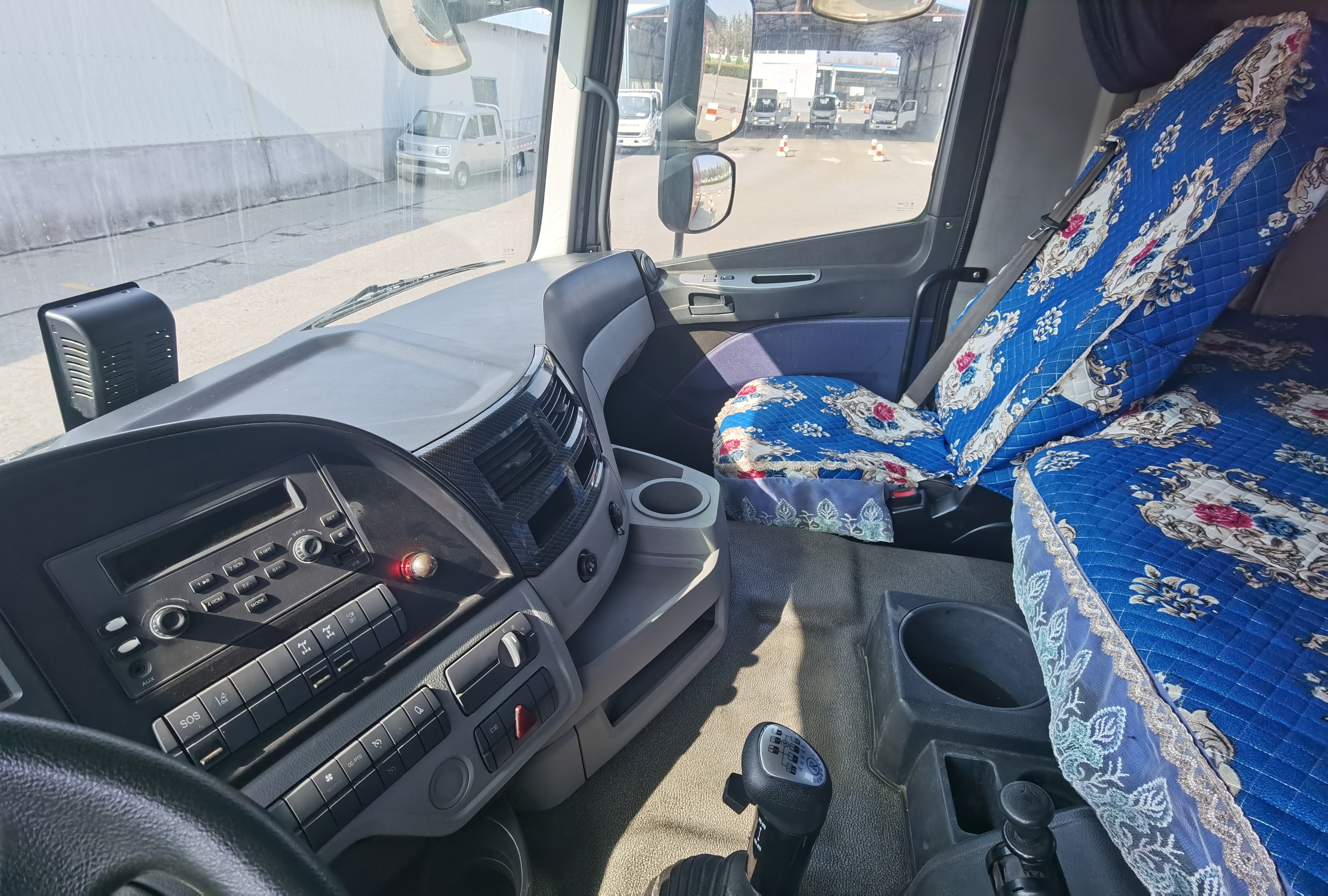 FOTON GTL 460‑HP 6×4 High‑Capacity Tractor Head _ 40000kg Gross Traction Inter‑City Haulage Tractor Unit _ Construction Mine Overland Freight Truck