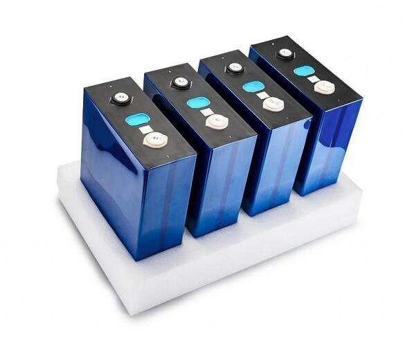 3.2V LiFePO4 CATL Célula de bateria de íons de lítio 310ah 320ah Ciclo de vida longo