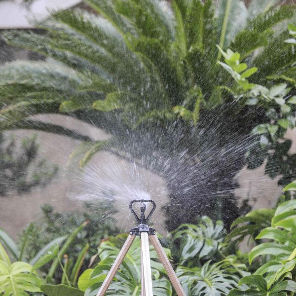 Support Holiday Selection Engineering Plastic Garden Irrigation Lawn Sprinkler System