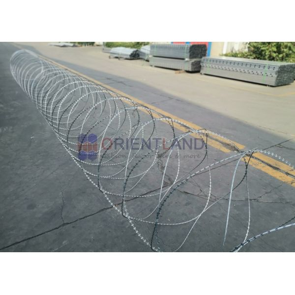 900mm Hot Dipped Galvanized BTO 10 Security Razor Wire 14-16m