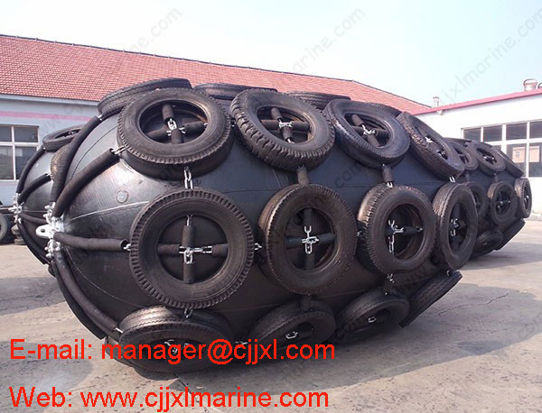 Galvanized Chain Marine Pneumatic Rubber Fender