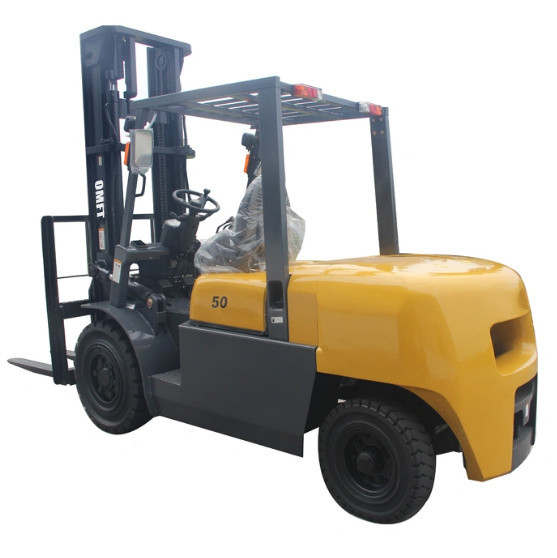 Pneumatic/Solid Tires 5ton Diesel Forklift Truck with Tcm Technology and Isuzu 6bg1 Engine