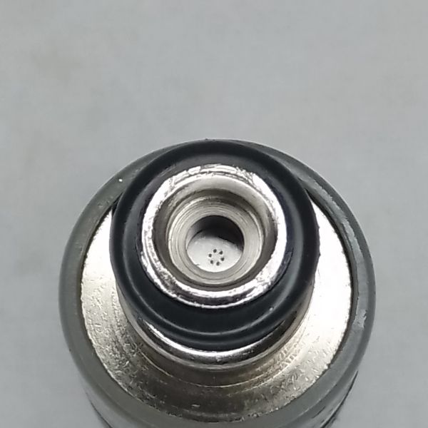 OEM 17109450 Daewoo Lanos Fuel Injectors DAEWOO Nexia Lanos Espero Nubira 1.5 1.6 16V