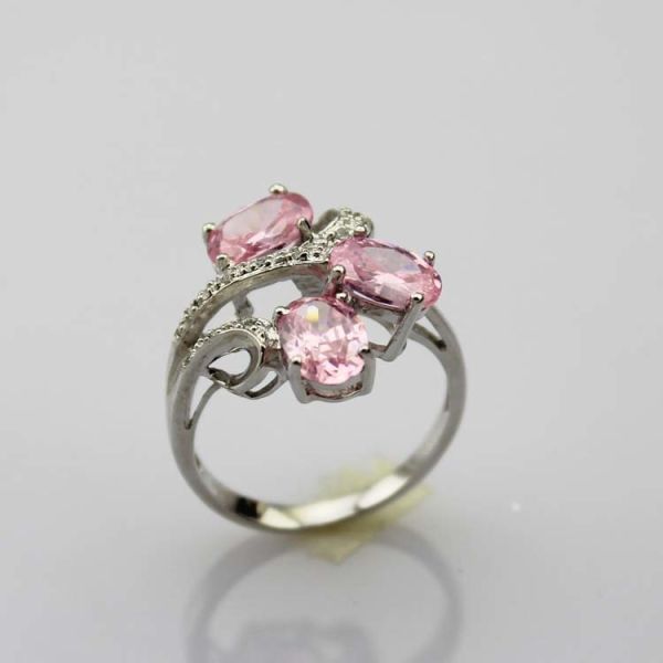 Fashion Jewelry 925 Silver Ring with Cubic Zircon Three Stones Ring(R0098)