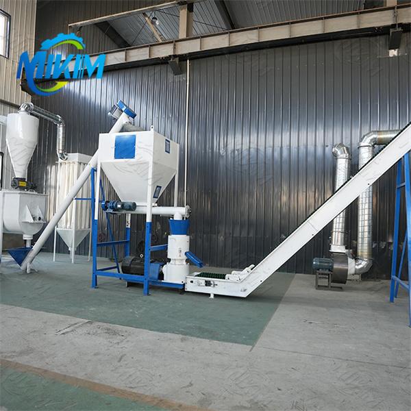 Farm, breeding farm, household poultry, cattle, sheep and horse feed pellet production line