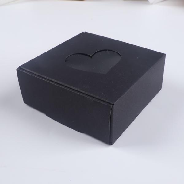 Heart Cutout Corrugated Display Boxes Black White Kraft Jewelry Boxes
