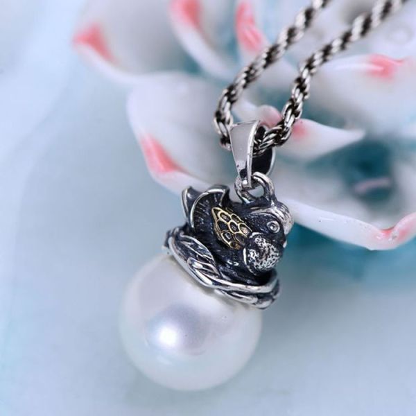 Women Retro 925 Silver Shell Pearl Bird Pendant Necklace (XH056542W)