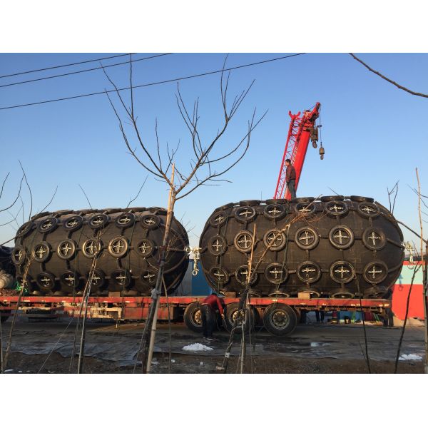 Противосоприкосновение судна с судном рыболовная лодка Морской резиновый фендер Морские фендерные доски
