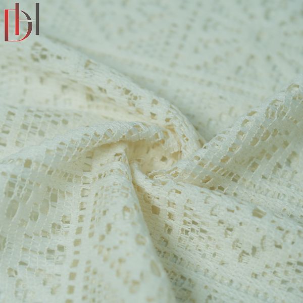 Organic Yarn Dyed Jacquard Fabric Windproof Stain Resistant Lightweight Polyester Fabric
