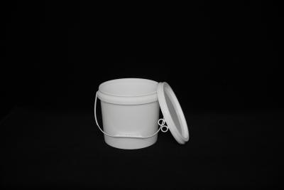 Round Commercial Food Grade Plastic Pails With Snap On Lids