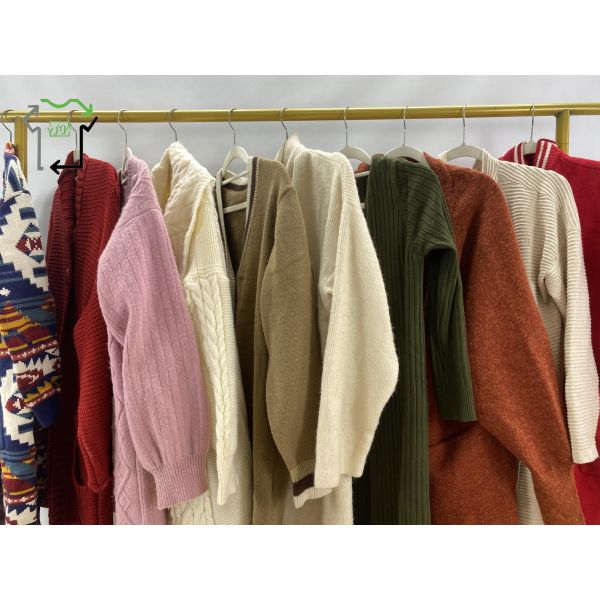 Fashionable Used Cardigan Long Sweaters Loose Free Size Mixed Colors Clean Condition