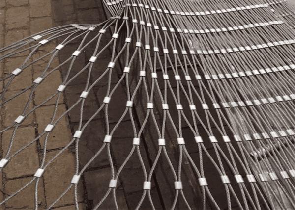 Zoo Handrail Stainless Steel Aviary Mesh , 60 Degree Wire Mesh Bird Netting