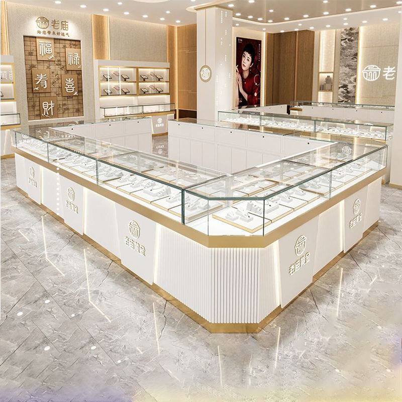 Modern Luxury Jewelry Display Cases: Stylish Glass Display Cases Designed Specifically for High-end Jewelry Retailers