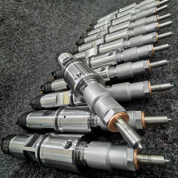 Fuel Injector 5577627 557-7627 for Cat Excavator 324D Wheel Loader 950H Diesel Engine C7 with Steel Material