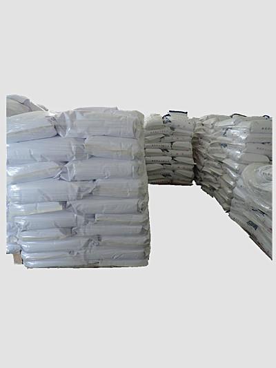 O tratamento da exaustão de automóvel alterou o pó da alumina