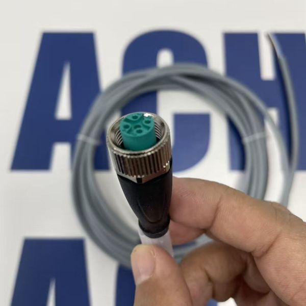 Pepperl+Fuchs V1-G-5M-PUR | M12 Female PUR Cable 5m