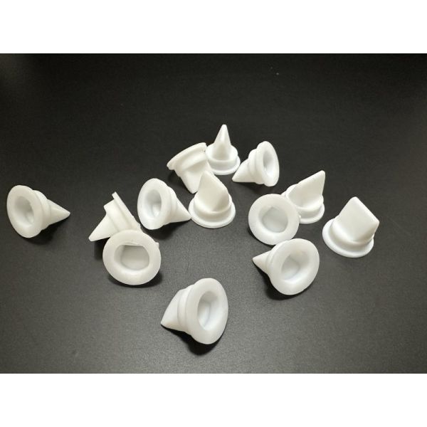 13×7.3×12mm Silicone / Fluoroelastomer Duckbill Valve Supplier for Medical, Consumer & Home Appliances