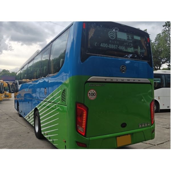 Autobús usado de 40 asientos de la edición de dragón dorado de fabricación china con dimensiones generales L x W x H de 12000 × 2550 × 3820 mm