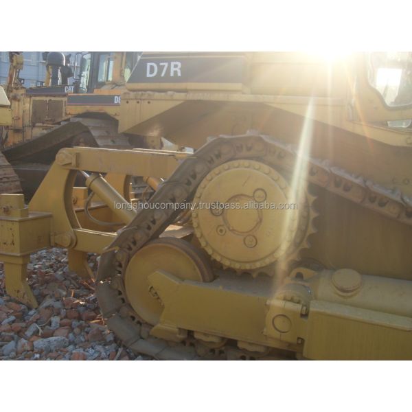 Second Hand Caterpillar D7R Dozers Used Cat Dozers D7R with Machine Weight of 24962 KG